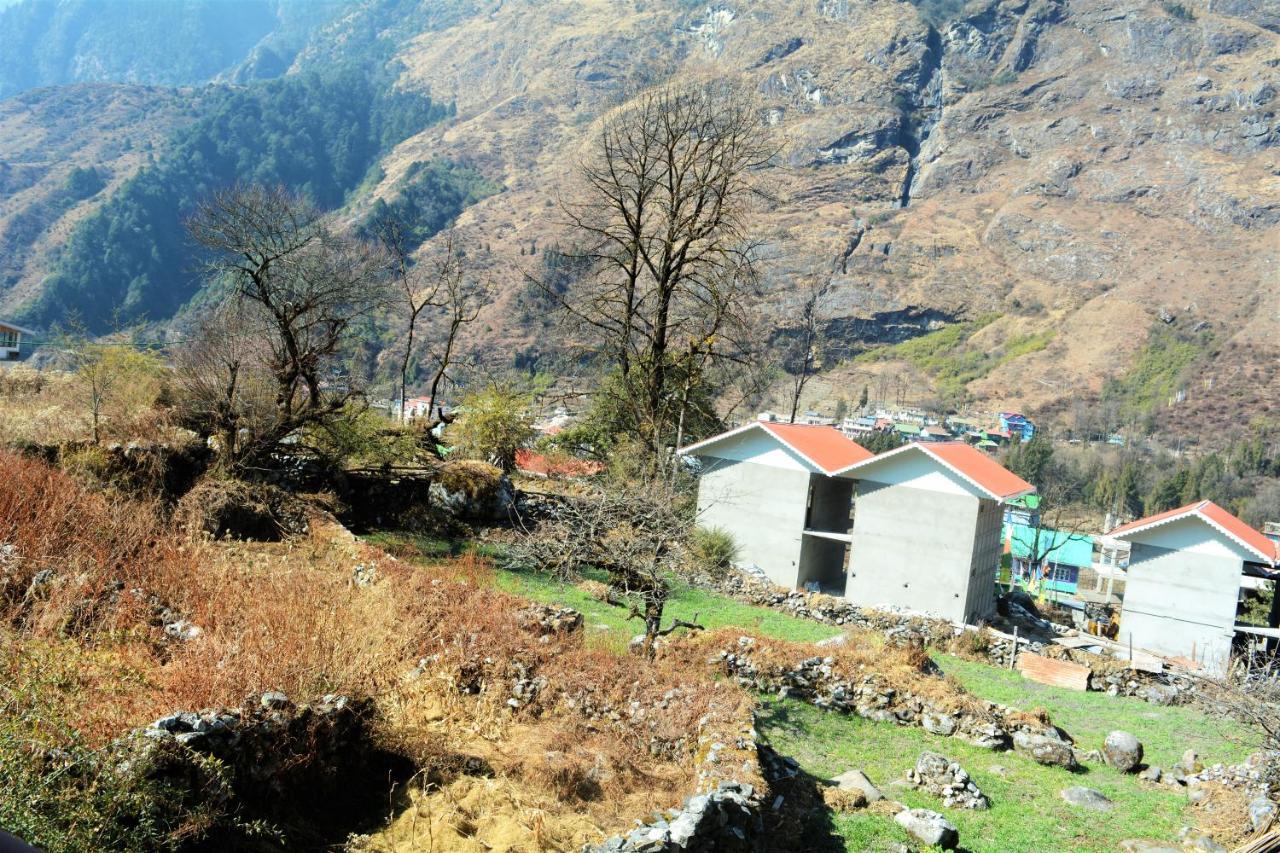 Hotel Rufina Lachung De'Crown Extérieur photo