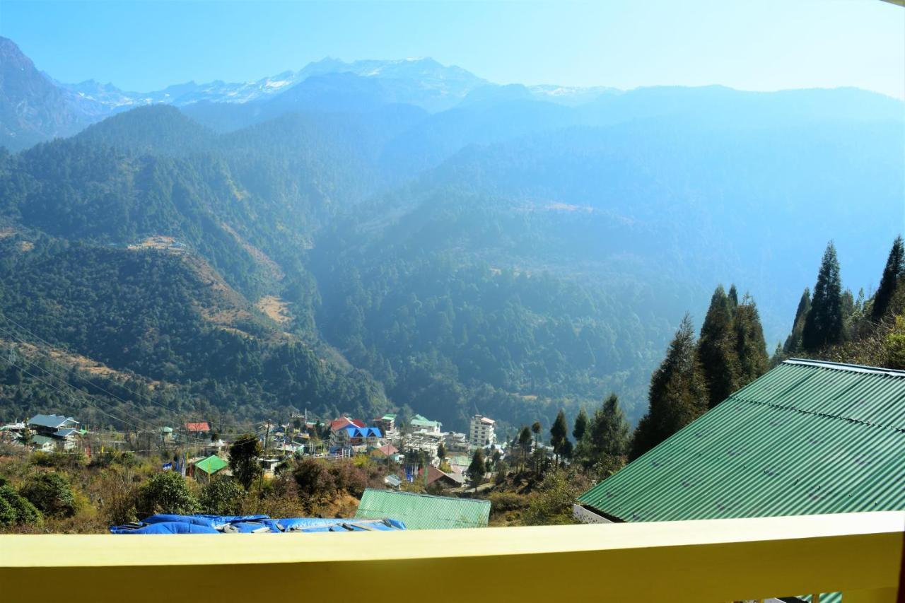 Hotel Rufina Lachung De'Crown Extérieur photo